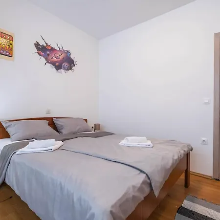 Casa de Férias Leone By Interhome Bibici