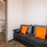 度假居 Leone By Interhome *