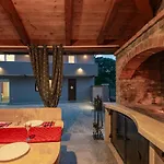 Leone By Interhome * Bibici